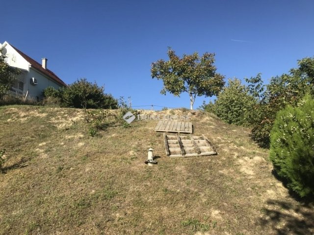 Eladó telek, Fehérvárcsurgón 18.9 M Ft / költözzbe.hu