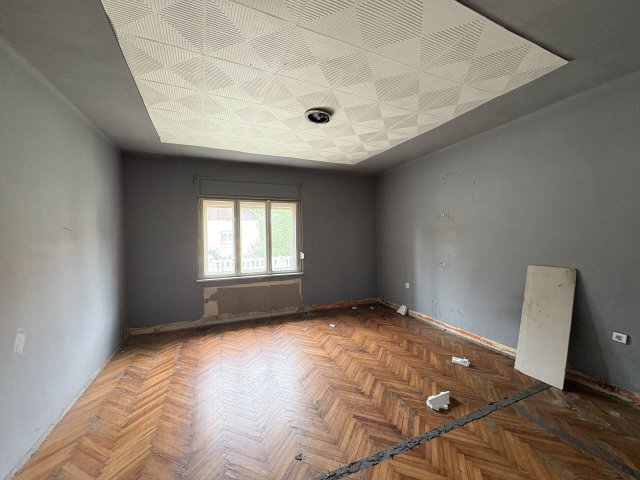 Eladó családi ház, Gesztelyben 15.9 M Ft, 3+1 szobás