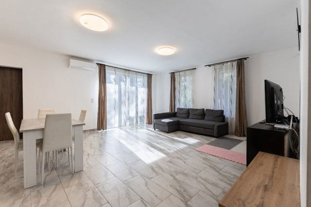 Eladó családi ház, Erdőkertesen 124.9 M Ft, 5 szobás