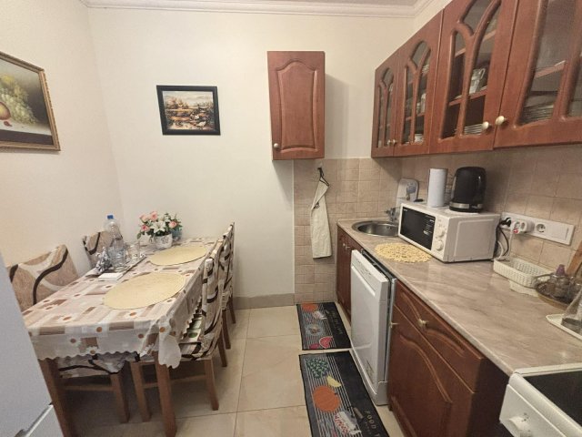 Eladó panellakás, Budapesten, XI. kerületben, Hadak útján