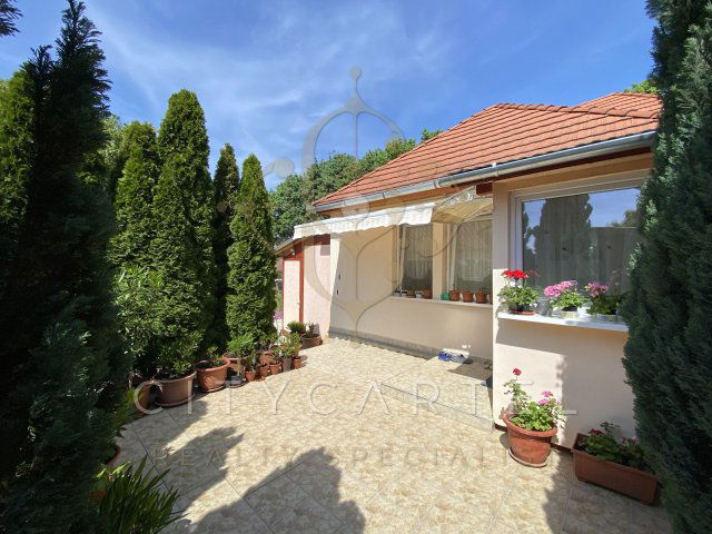 Eladó családi ház, Balatonbogláron 77.99 M Ft, 3 szobás