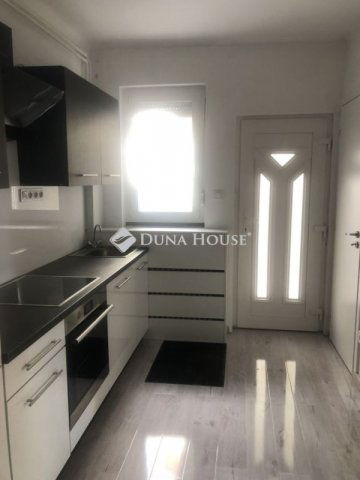 Kiadó téglalakás, albérlet, Pécsett 260 E Ft / hó, 2 szobás