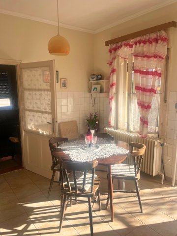 Eladó családi ház, Solton 39 M Ft, 2 szobás
