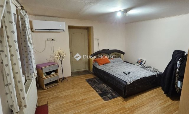 Eladó családi ház, Geresdlakon 26.99 M Ft, 3 szobás