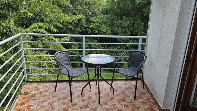 Eladó téglalakás, Pécsett 62.9 M Ft, 3 szobás