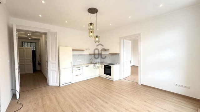 Eladó téglalakás, Budapesten, VIII. kerületben 119.9 M Ft