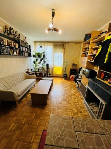 Eladó téglalakás, Tatabányán 33.9 M Ft, 1+1 szobás