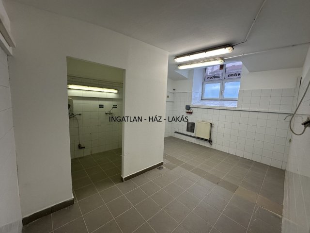 Eladó téglalakás, Budapesten, XI. kerületben, Dombóvári úton