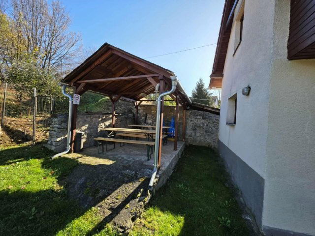 Eladó családi ház, Abaligeten 35.9 M Ft, 1+2 szobás