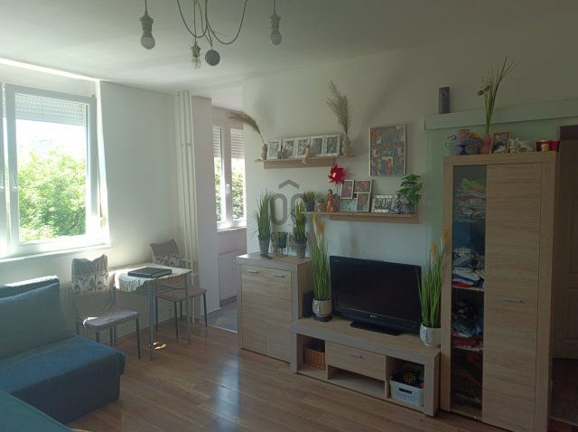 Eladó téglalakás, Budapesten, IX. kerületben 41 M Ft, 1 szobás