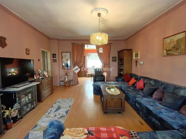 Eladó téglalakás, Szombathelyen 44.9 M Ft, 2 szobás