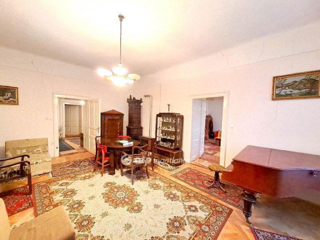 Eladó családi ház, Kiskunfélegyházán 49.9 M Ft, 3+1 szobás