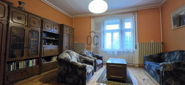 Eladó családi ház, Kölesden 28.9 M Ft, 4 szobás