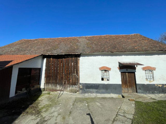 Eladó családi ház, Kovácsszénáján 29.9 M Ft, 2+1 szobás