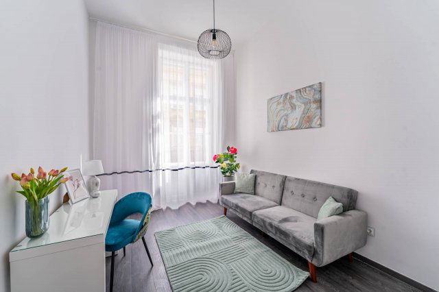 Eladó téglalakás, Budapesten, VI. kerületben 199.9 M Ft
