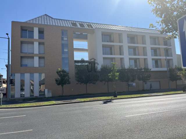 Kiadó téglalakás, albérlet, Debrecenben 280 E Ft / hó, 2 szobás