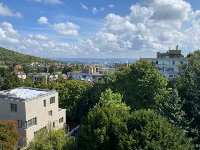 Eladó téglalakás, Budapesten, II. kerületben 85.9 M Ft, 2 szobás