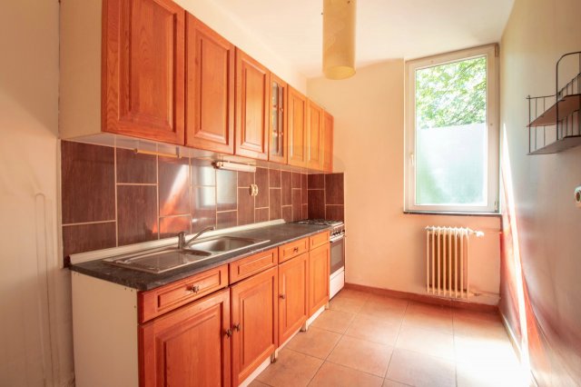 Eladó téglalakás, Tatabányán 31 M Ft, 1 szobás