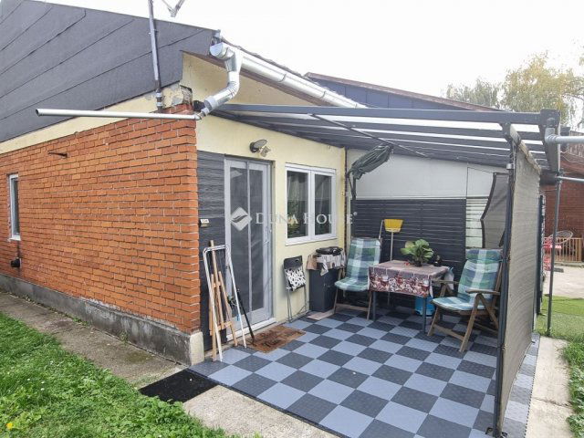 Eladó téglalakás, Gárdonyban 39.9 M Ft, 2 szobás