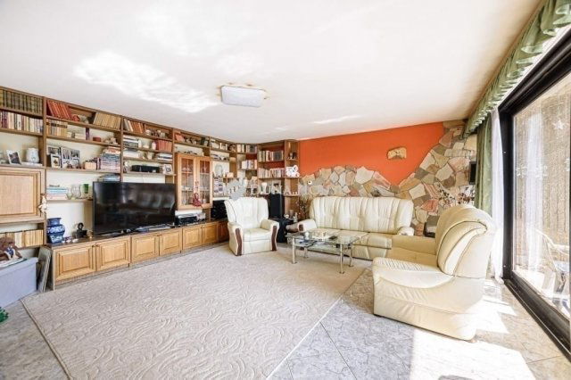 Eladó családi ház, Budapesten, XII. kerületben 225 M Ft