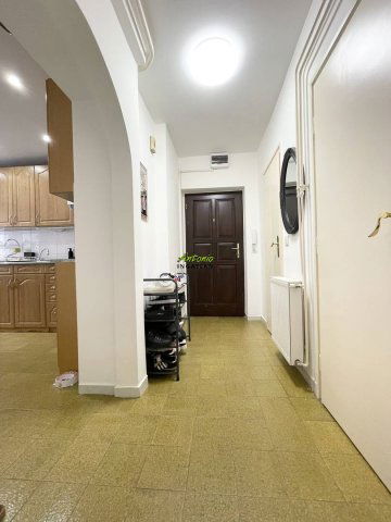 Eladó téglalakás, Sopronban 59.9 M Ft, 2 szobás