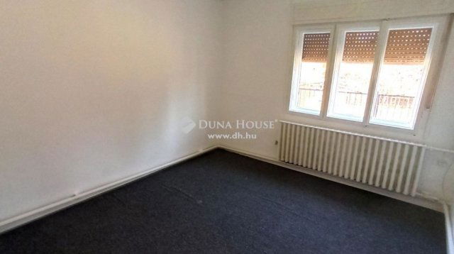 Eladó mezogazdasagi ingatlan, Tiszakécskén 29.99 M Ft, 4 szobás