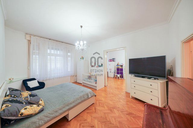 Eladó téglalakás, Budapesten, VII. kerületben 86.8 M Ft