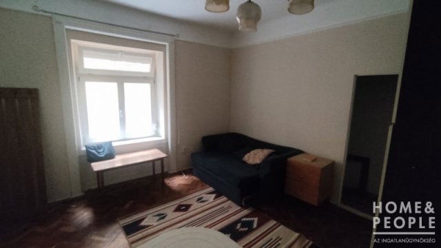 Eladó téglalakás, Szegeden 33.99 M Ft, 2 szobás
