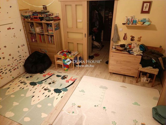 Eladó családi ház, Budapesten, XVIII. kerületben 76 M Ft