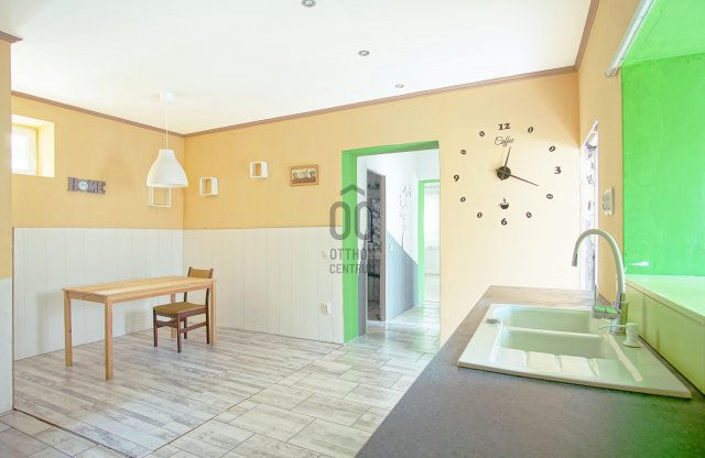 Eladó családi ház, Dömsödön 26.9 M Ft, 4 szobás