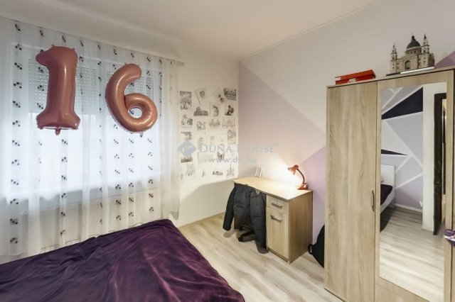 Eladó családi ház, Kecskeméten 119.8 M Ft, 5 szobás