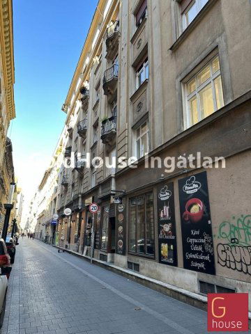 Eladó üzlethelyiség, VII. kerületben, Kazinczy utcában