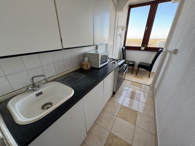 Eladó téglalakás, Nyíregyházán 34.9 M Ft, 1+1 szobás