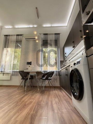 Eladó téglalakás, Budapesten, XIV. kerületben 56.5 M Ft