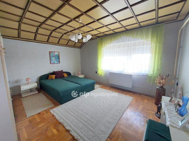 Eladó családi ház, Miskén 33.5 M Ft, 4+2 szobás