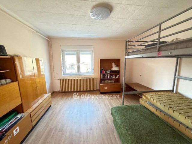 Eladó családi ház, Mezőkövesden 49.9 M Ft, 3 szobás