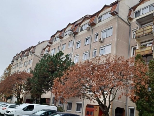 Eladó panellakás, Budapesten, XVII. kerületben 74 M Ft, 3 szobás