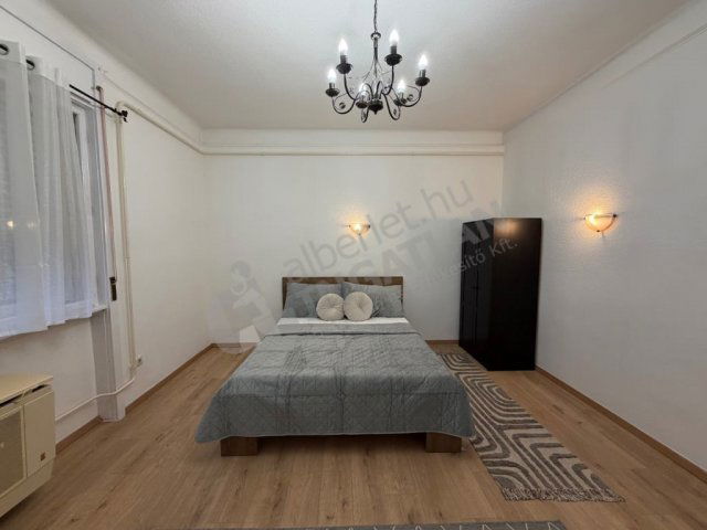 Kiadó téglalakás, albérlet, XIV. kerületben, Francia úton