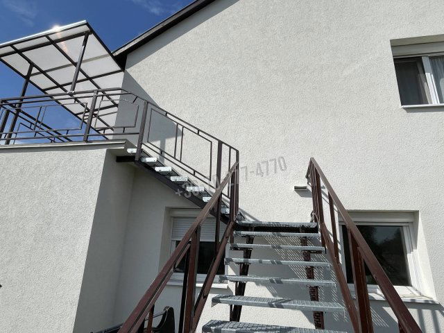 Kiadó téglalakás, albérlet, Kecskéden 180 E Ft / hó, 3 szobás