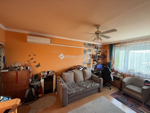 Eladó panellakás, Debrecenben 54 M Ft, 2 szobás