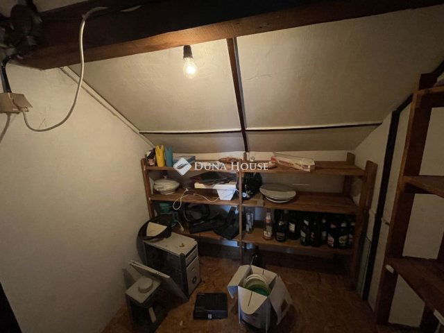 Eladó családi ház, Zalaegerszegen 60 M Ft, 3 szobás