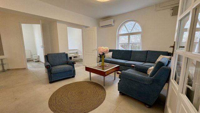 Kiadó családi ház, albérlet, Debrecenben 450 E Ft / hó