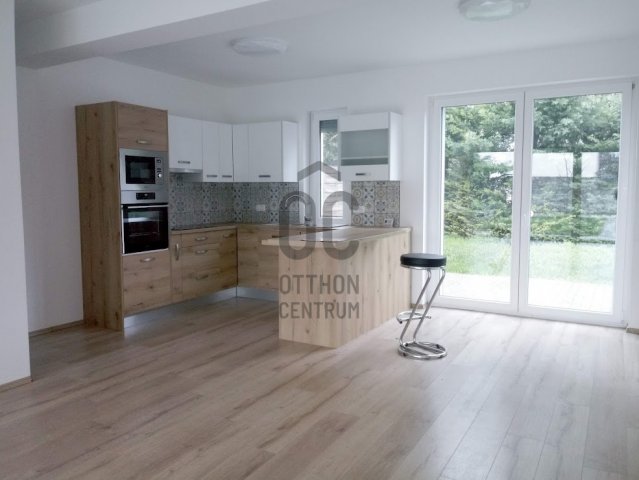 Kiadó ikerház, albérlet, Budapesten, XXII. kerületben, 4 szobás