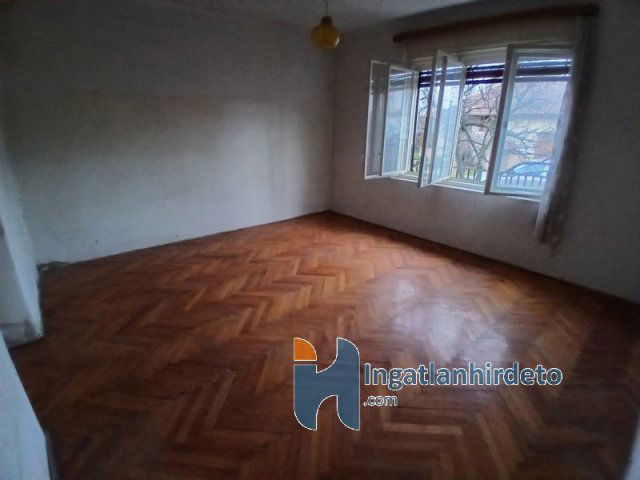 Eladó családi ház, Zagyvaszántón 21.5 M Ft, 2 szobás