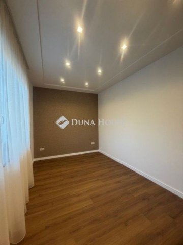 Eladó családi ház, Ceglédbercelen 195 M Ft, 4 szobás