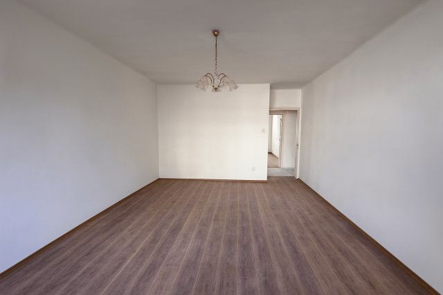 Eladó téglalakás, Szombathelyen, Petőfi Sándor utcában