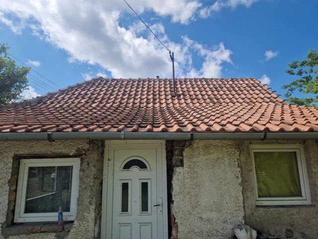 Eladó családi ház, Cegléden 11.4 M Ft, 2 szobás