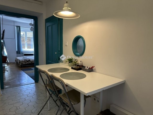 Eladó téglalakás, Budapesten, VIII. kerületben 44 M Ft, 1 szobás