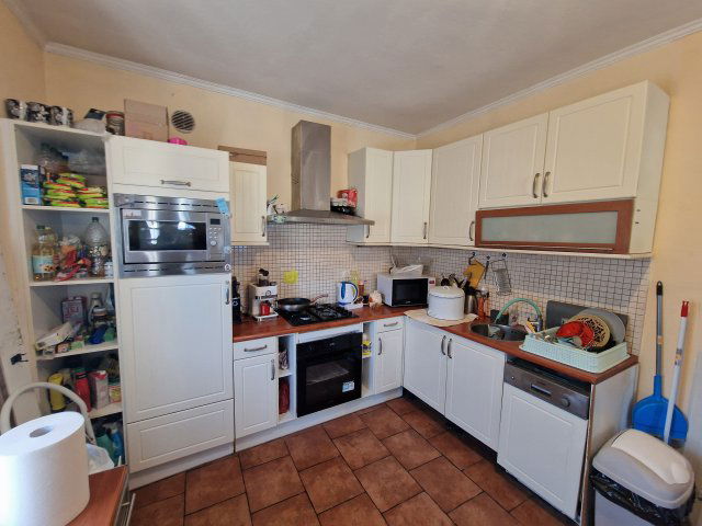 Eladó téglalakás, Szigetszentmiklóson 64.5 M Ft, 3 szobás