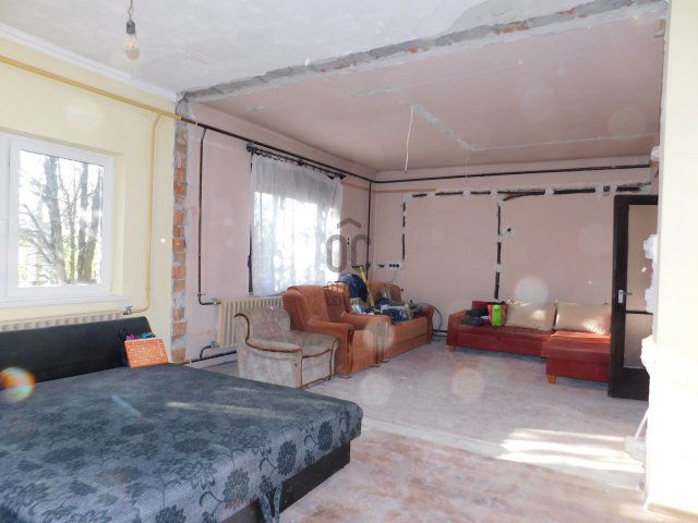Eladó családi ház, Tápiószentmártonon 36 M Ft, 3 szobás